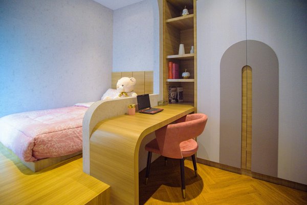 Découvrez les bienfaits des taies d'oreiller en soie et plus